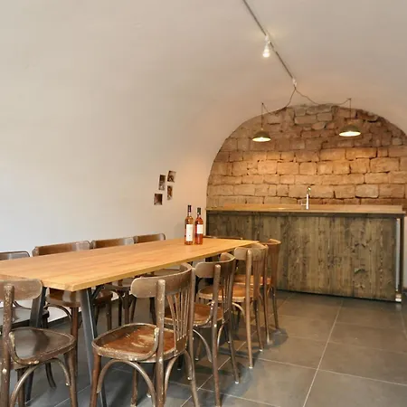 Alte Schule Mit Moderner - Lesestube *