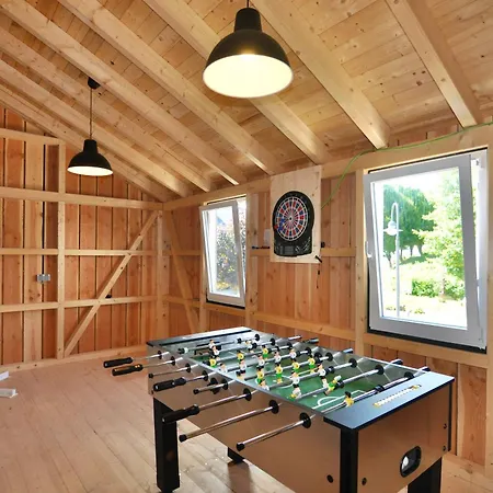 Apartament Alte Schule Mit Moderner - Lesestube