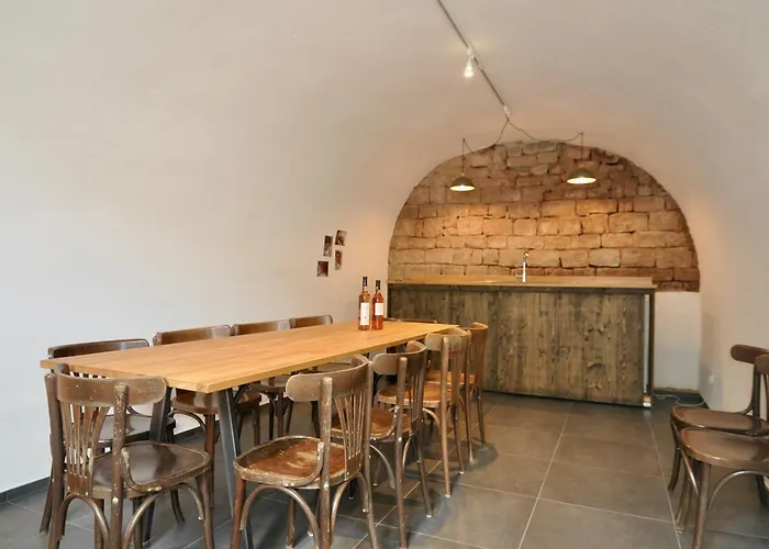 Alte Schule Mit Moderner - Lesestube *